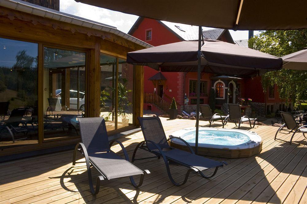 Hotel Restaurant Le Velleda Grandfontaine  Exterior foto